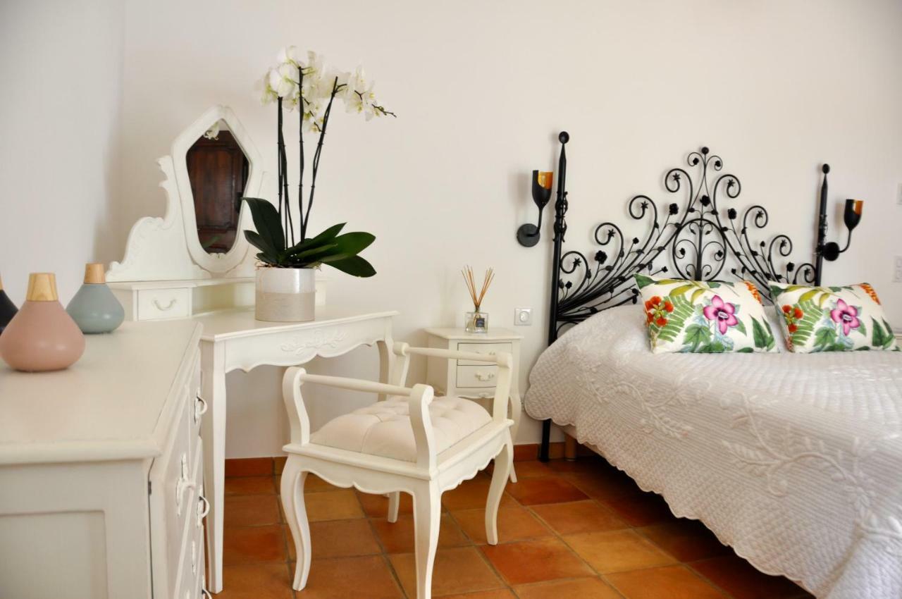 Mas Du Perthus Bed & Breakfast Cassis Exterior photo