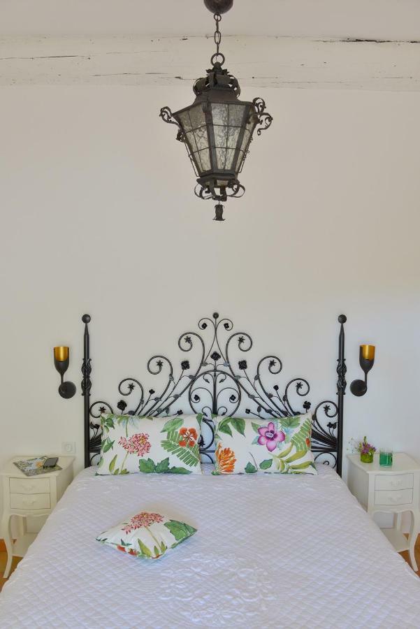 Mas Du Perthus Bed & Breakfast Cassis Exterior photo
