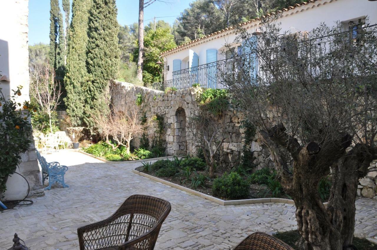 Mas Du Perthus Bed & Breakfast Cassis Exterior photo